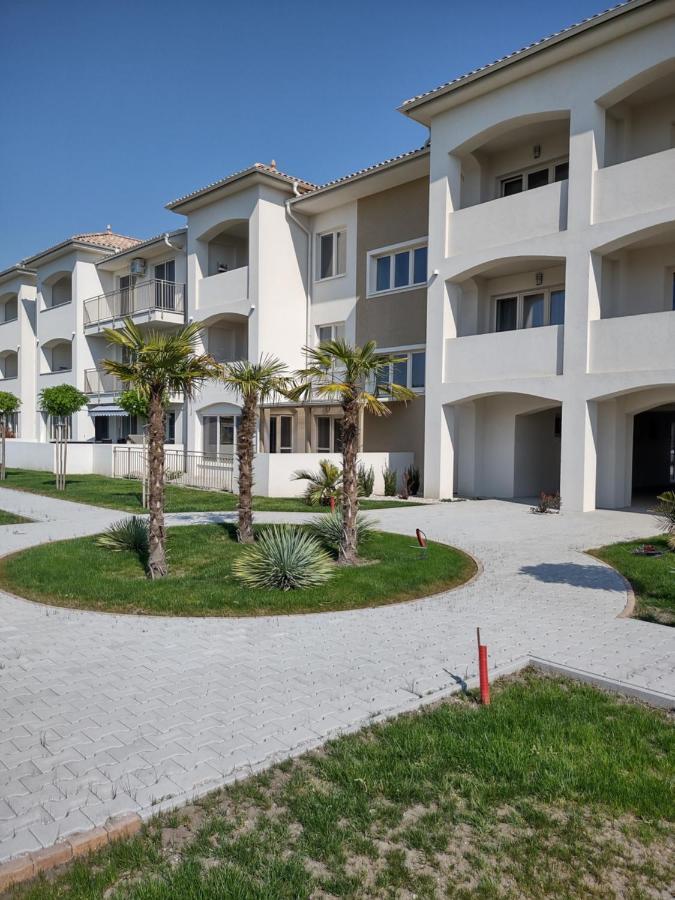 Ferienwohnung Karina Apartman Dunajská Streda Exterior foto