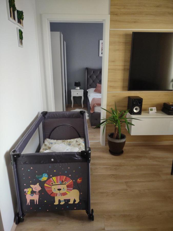 Ferienwohnung Karina Apartman Dunajská Streda Exterior foto