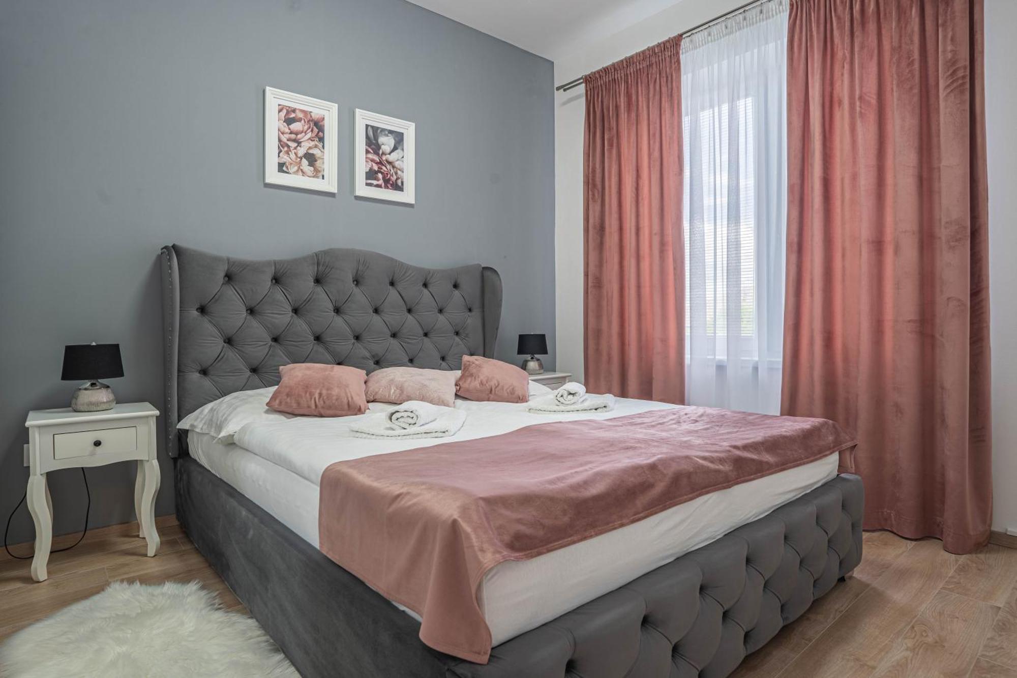 Ferienwohnung Karina Apartman Dunajská Streda Exterior foto
