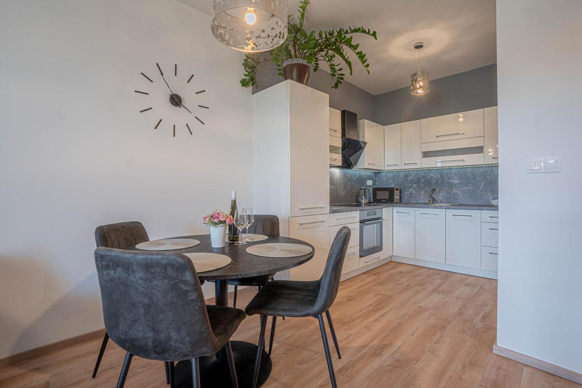 Ferienwohnung Karina Apartman Dunajská Streda Exterior foto